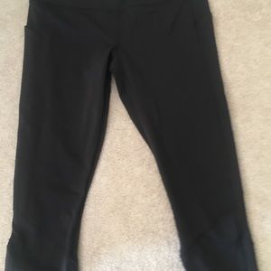 Lulu Lemon Align crop leggings with back zip